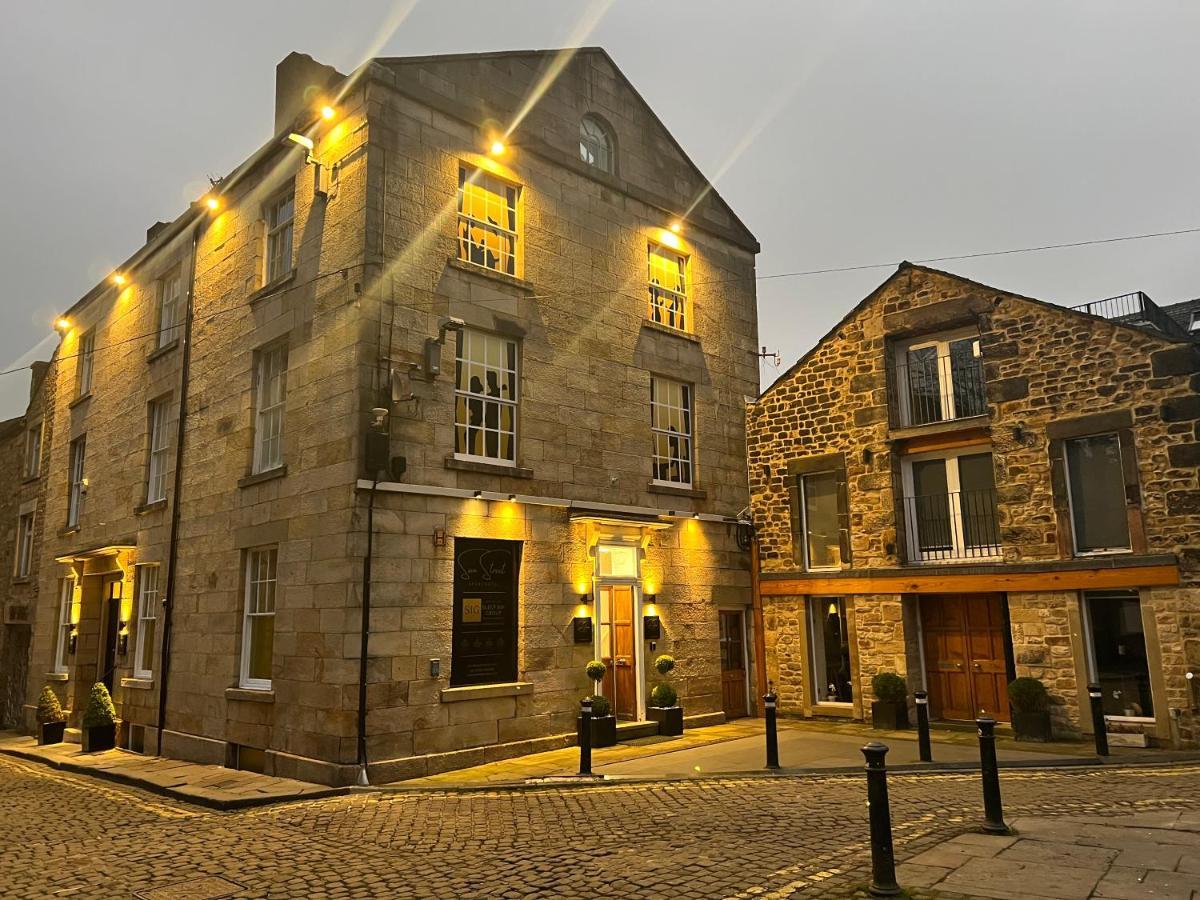 Sun Street Aparthotel Lancaster Exteriér fotografie